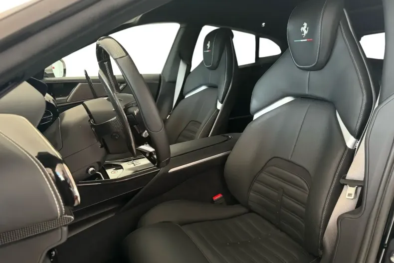 Ferrari Purosangue din 2024 cu 4.400 km - oferta FER143238 - foto 9