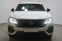 Volkswagen Touareg din 2022 cu 39.661 km - oferta VOL143246 - foto 2