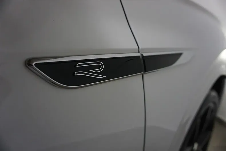 Volkswagen Touareg din 2022 cu 39.661 km - oferta VOL143246 - foto 7