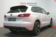 Volkswagen Touareg din 2022 cu 33.652 km - oferta VOL143249 - foto 3