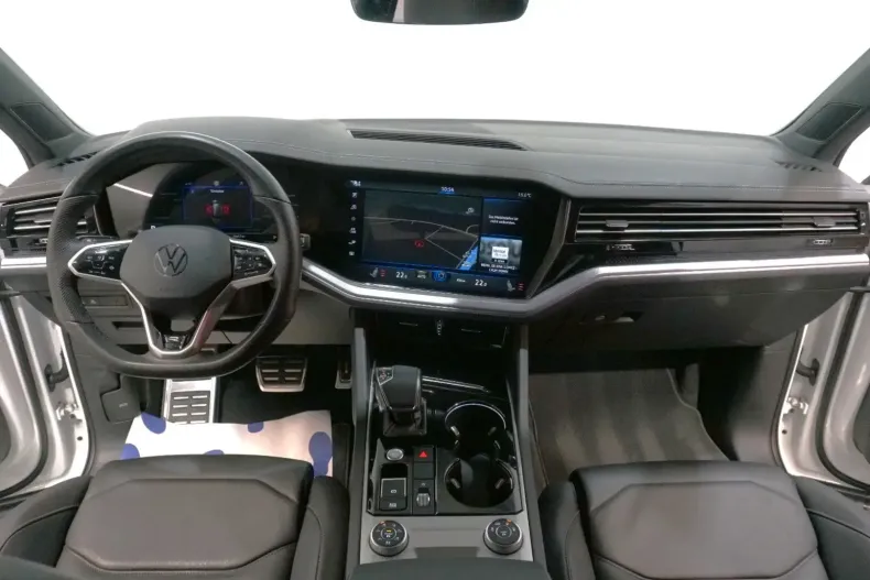 Volkswagen Touareg din 2022 cu 33.652 km - oferta VOL143249 - foto 8