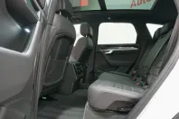 Volkswagen Touareg din 2022 cu 33.652 km - oferta VOL143249 - foto 19