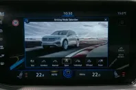 Volkswagen Touareg din 2022 cu 33.652 km - oferta VOL143249 - foto 28