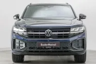 Volkswagen Touareg 3.0 TDI 4M DSG R-Line din 2025 cu 17.941 km - oferta VOL143252 - foto 2