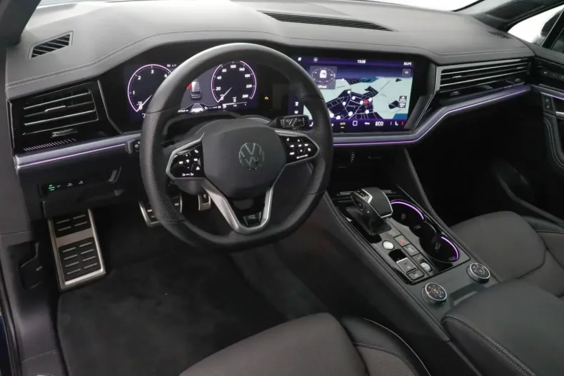 Volkswagen Touareg 3.0 TDI 4M DSG R-Line din 2025 cu 17.941 km - oferta VOL143252 - foto 10