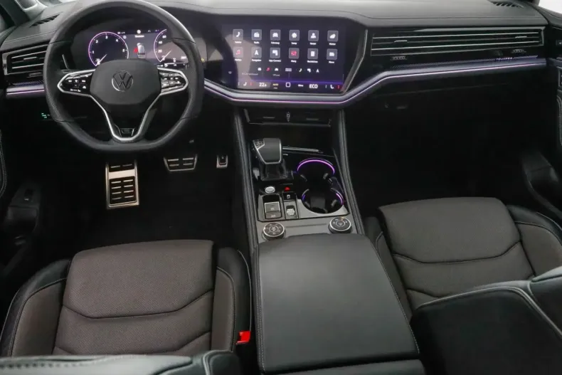 Volkswagen Touareg 3.0 TDI 4M DSG R-Line din 2025 cu 17.941 km - oferta VOL143252 - foto 23