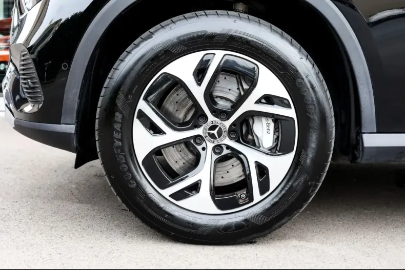 Mercedes-Benz GLC 300 din 2024 cu 52.200 km - oferta MER143256 - foto 8