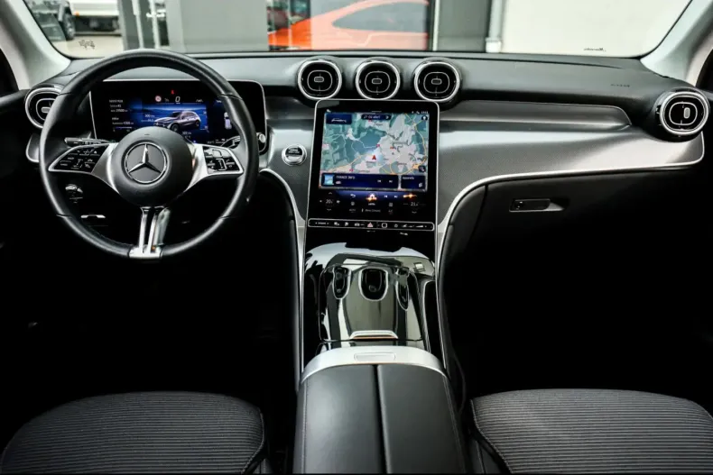 Mercedes-Benz GLC 300 din 2024 cu 52.200 km - oferta MER143256 - foto 15