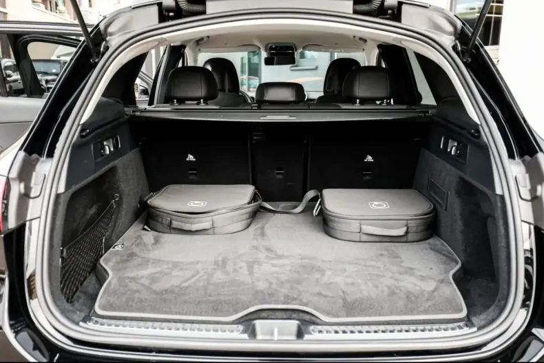 Mercedes-Benz GLC 300 din 2024 cu 52.200 km - oferta MER143256 - foto 16