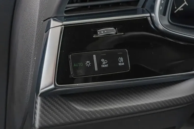 Audi RSQ8 din 2023 cu 64.057 km - oferta AUD143276 - foto 20