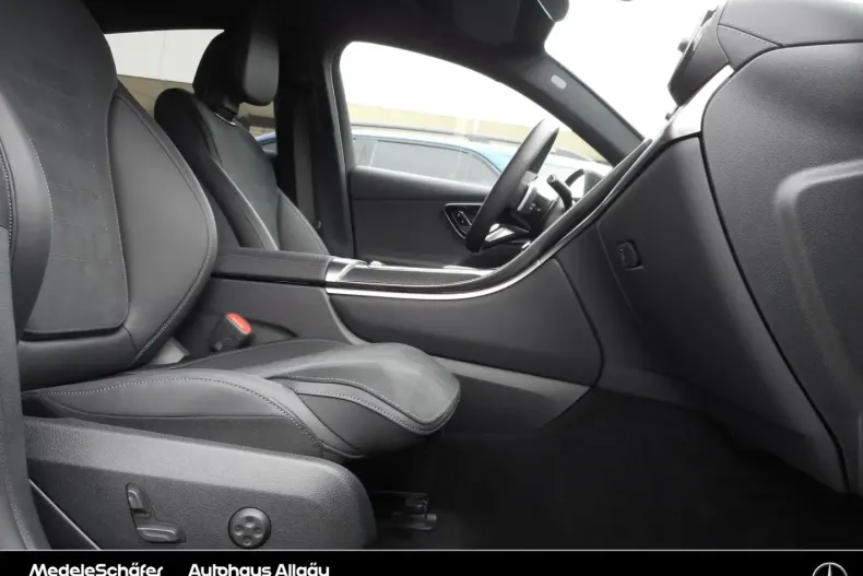 Mercedes-Benz GLC 220 din 2025 cu 9.939 km - oferta MER143284 - foto 21