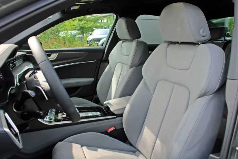 Audi A6 din 2023 cu 2.490 km - oferta AUD143285 - foto 11