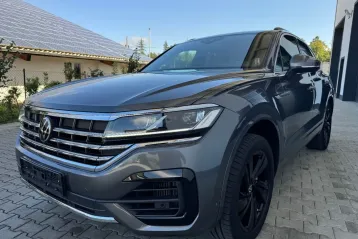 Volkswagen Touareg din 2022 - oferta VOL143287