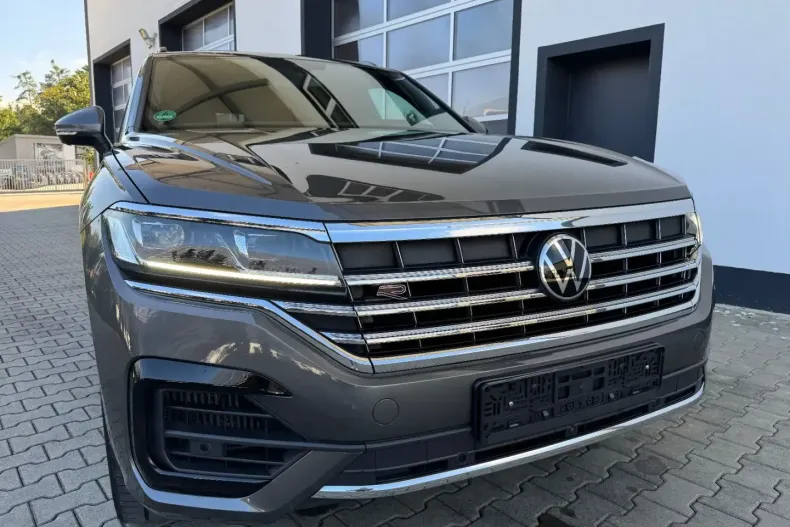 Volkswagen Touareg din 2022 cu 62.112 km - oferta VOL143287 - foto 7