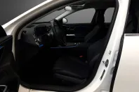 Mercedes-Benz E 300 din 2024 cu 24.243 km - oferta MER143307 - foto 7