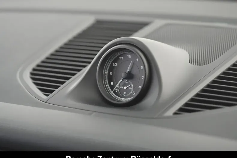 Porsche Macan din 2023 cu 76.666 km - oferta POR143317 - foto 26