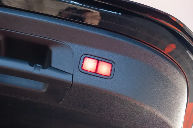 Mercedes-Benz GLE 400 din 2021 cu 134.000 km - oferta MER143318 - foto 35