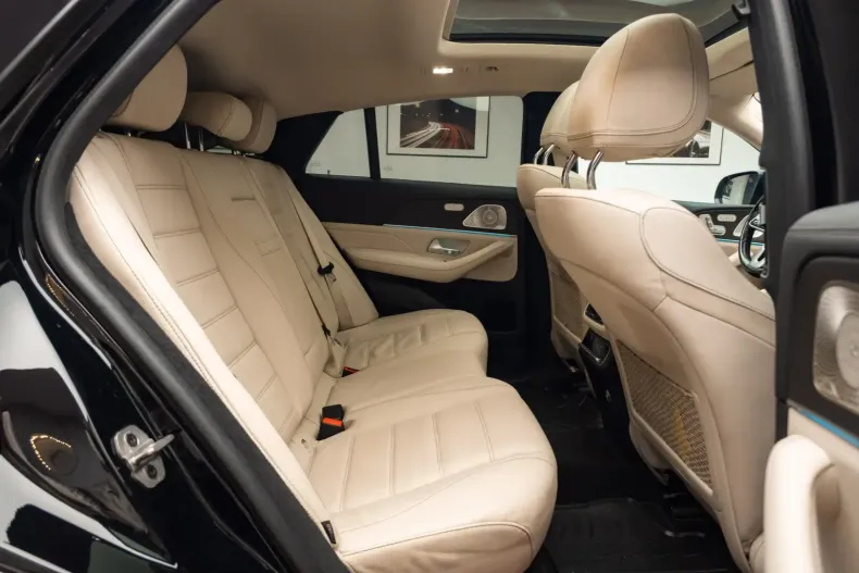 Mercedes-Benz GLE 400 din 2021 cu 134.000 km - oferta MER143318 - foto 36