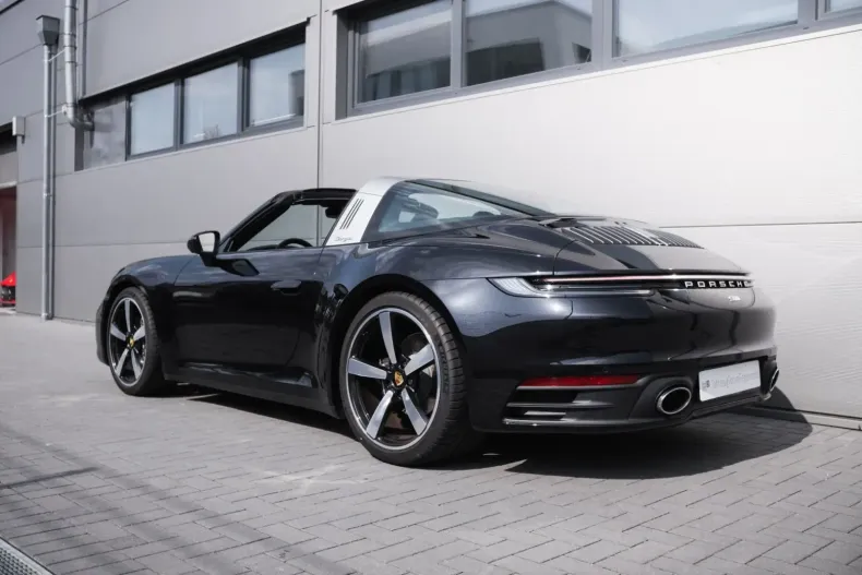 Porsche 992 din 2023 cu 6.700 km - oferta POR143320 - foto 3