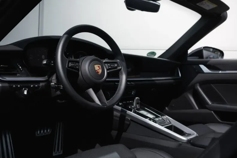 Porsche 992 din 2023 cu 6.700 km - oferta POR143320 - foto 13