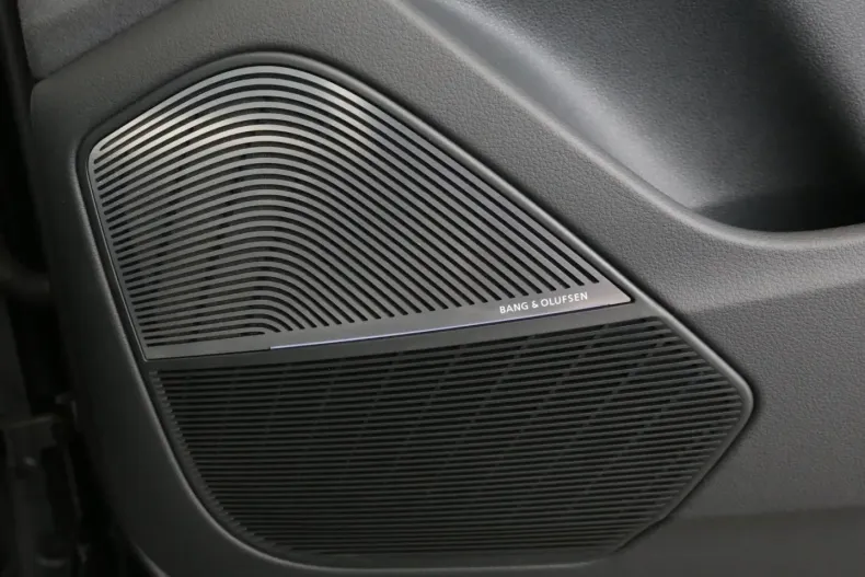 Audi RSQ8 din 2024 cu 16.000 km - oferta AUD143325 - foto 13