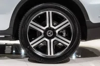 Mercedes-Benz GLC 400 din 2022 cu 65.457 km - oferta MER143333 - foto 27