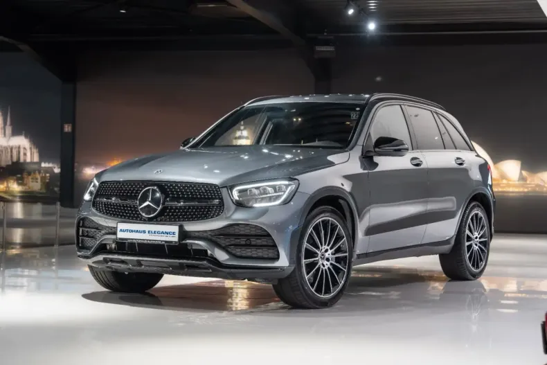Mercedes-Benz GLC 400 din 2022 cu 75.404 km - oferta MER143344 - foto 1