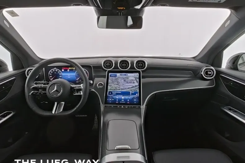 Mercedes-Benz GLC 220 220 d 4MATIC AMG din 2023 cu 49.203 km - oferta MER143355 - foto 3