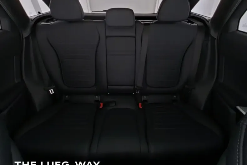 Mercedes-Benz GLC 220 220 d 4MATIC AMG din 2023 cu 49.203 km - oferta MER143355 - foto 5