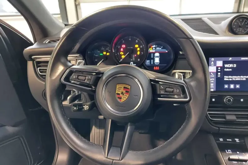 Porsche Macan din 2022 cu 110.123 km - oferta POR143356 - foto 9