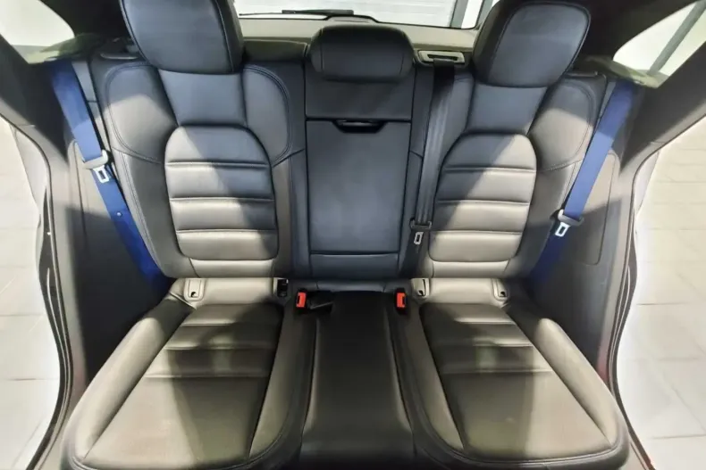 Porsche Macan din 2022 cu 110.123 km - oferta POR143356 - foto 13