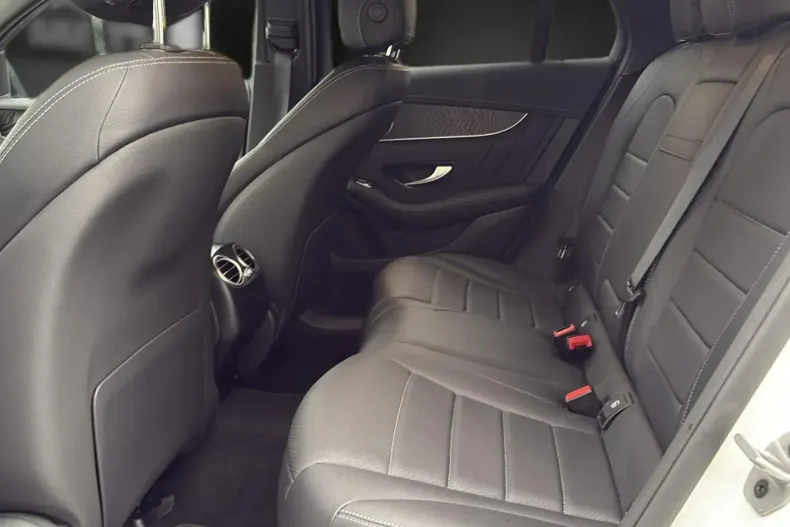 Mercedes-Benz GLC 300 AMG Coupe din 2022 cu 32.627 km - oferta MER143358 - foto 19