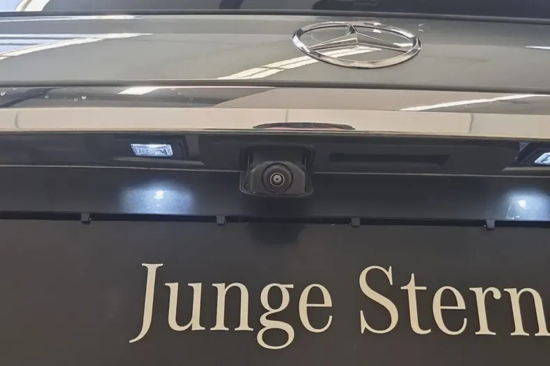 Mercedes-Benz GLE 300 d 4M AMG Airmatic din 2024 cu 25.547 km - oferta MER143365 - foto 16