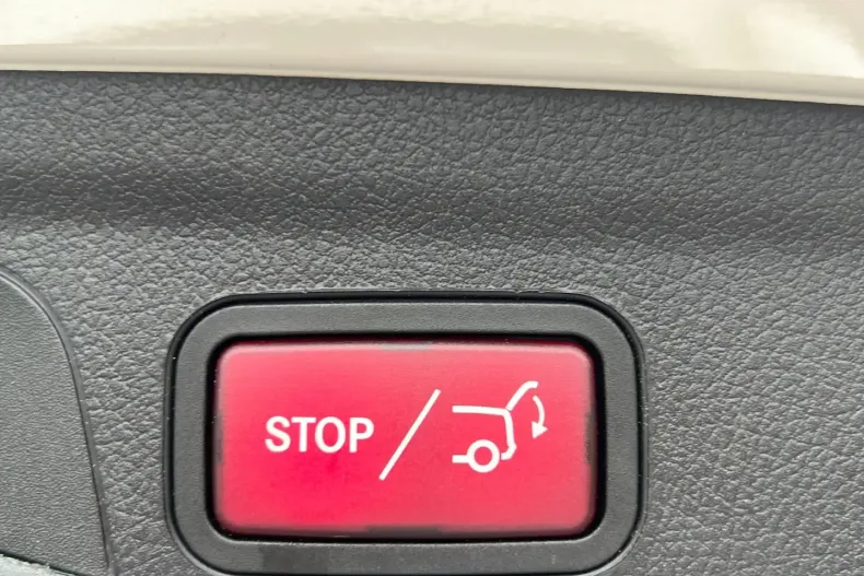 Mercedes-Benz GLE 350 din 2022 cu 59.998 km - oferta MER143368 - foto 24