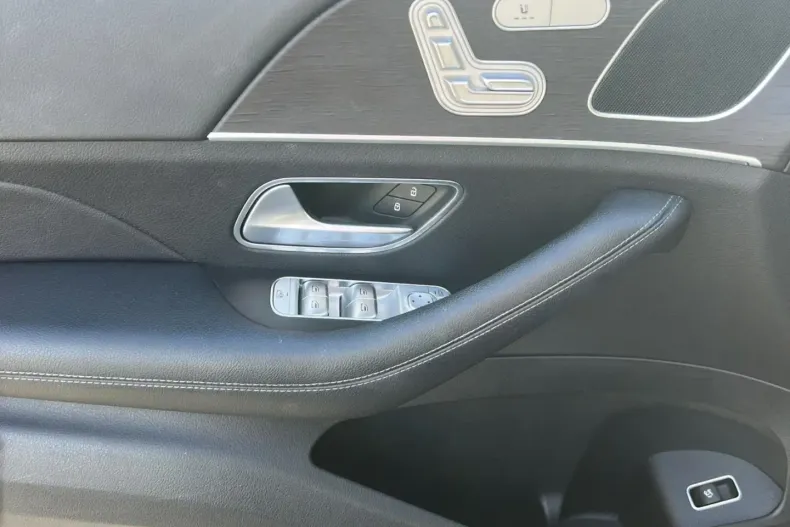 Mercedes-Benz GLE 350 din 2022 cu 59.986 km - oferta MER143374 - foto 24