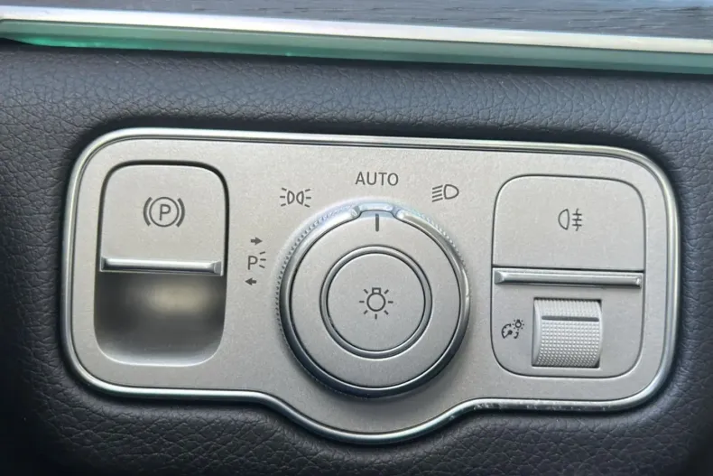 Mercedes-Benz GLE 350 din 2022 cu 59.986 km - oferta MER143374 - foto 27