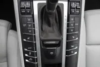 Porsche Macan din 2021 cu 45.337 km - oferta POR143382 - foto 14