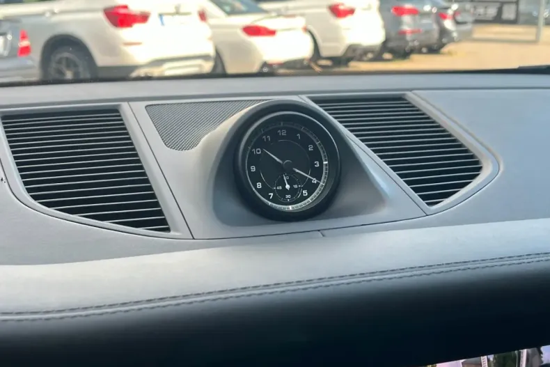 Porsche Macan din 2020 cu 70.700 km - oferta POR143383 - foto 22