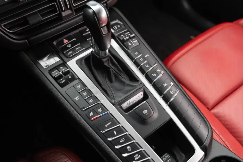 Porsche Macan din 2020 cu 60.554 km - oferta POR143385 - foto 26