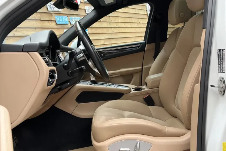 Porsche Macan din 2020 cu 64.331 km - oferta POR143388 - foto 17