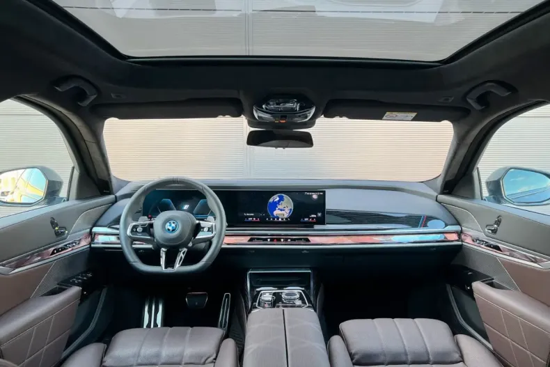 BMW 750 din 2023 cu 24.952 km - oferta BMW143390 - foto 5