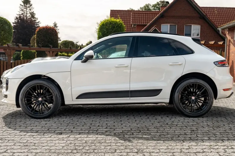 Porsche Macan din 2020 cu 28.500 km - oferta POR143393 - foto 3