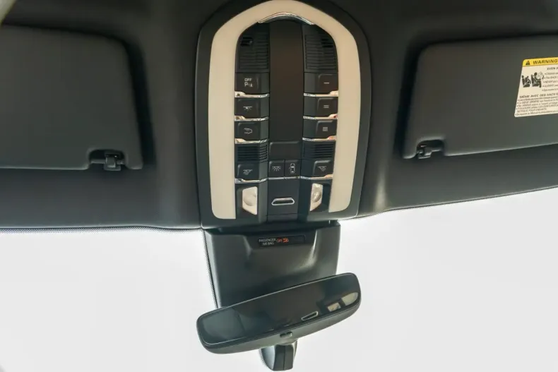 Porsche Macan din 2020 cu 28.500 km - oferta POR143393 - foto 30