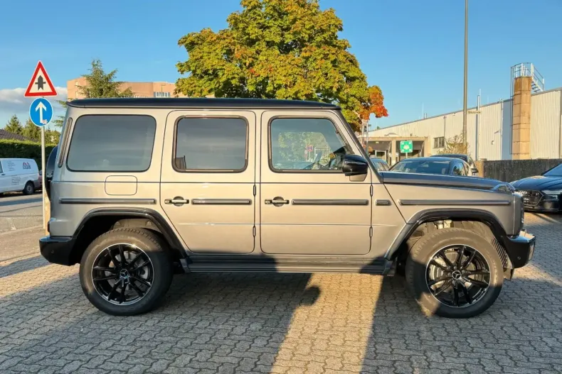Mercedes-Benz G 450 din 2025 cu 11.000 km - oferta MER143396 - foto 4