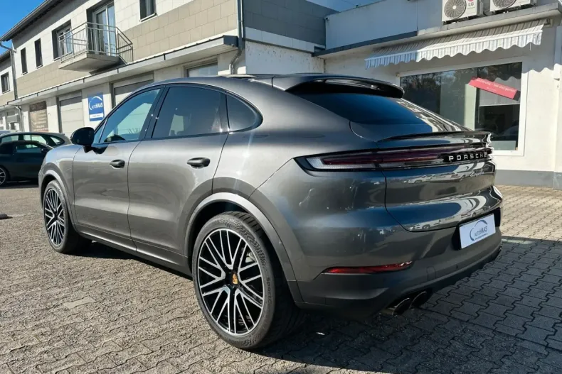 Porsche Cayenne din 2024 cu 3.800 km - oferta POR143400 - foto 3