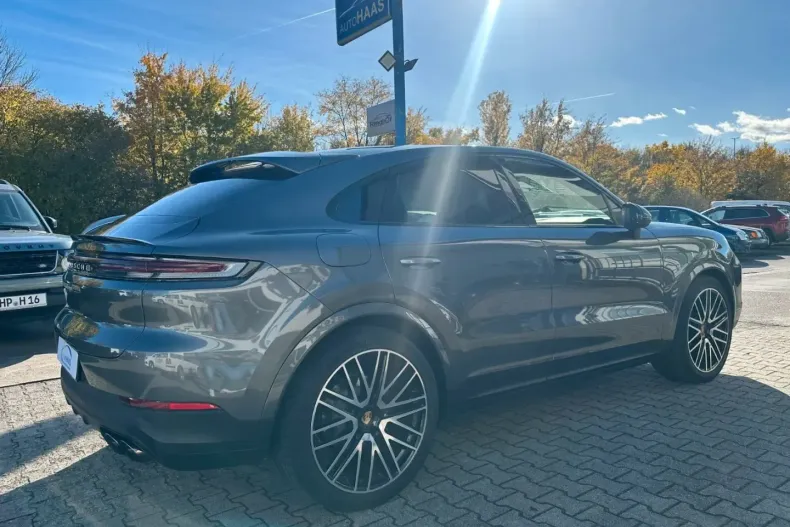 Porsche Cayenne din 2024 cu 3.800 km - oferta POR143400 - foto 6