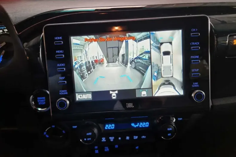 Toyota Hilux din 2024 cu 10.400 km - oferta TOY143402 - foto 14