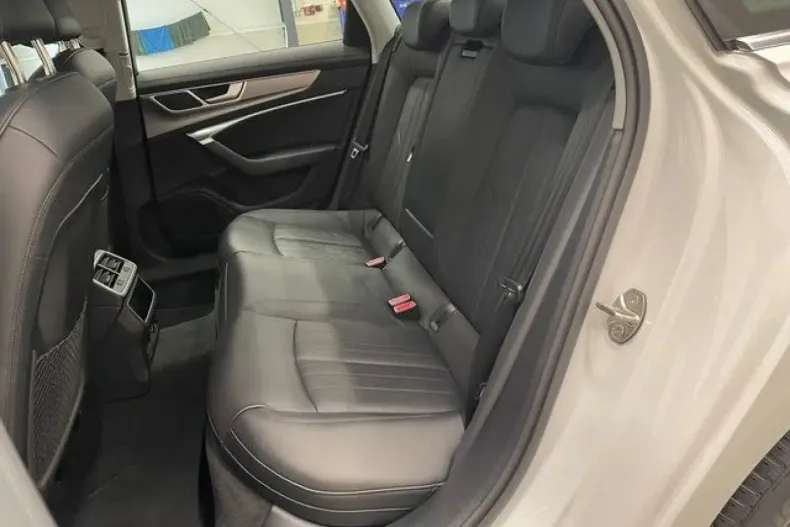 Audi A6 din 2022 cu 57.333 km - oferta AUD143412 - foto 10