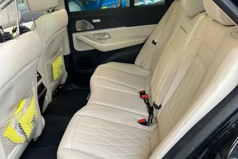 Mercedes-Benz GLE 63 AMG din 2022 cu 59.500 km - oferta MER143415 - foto 11