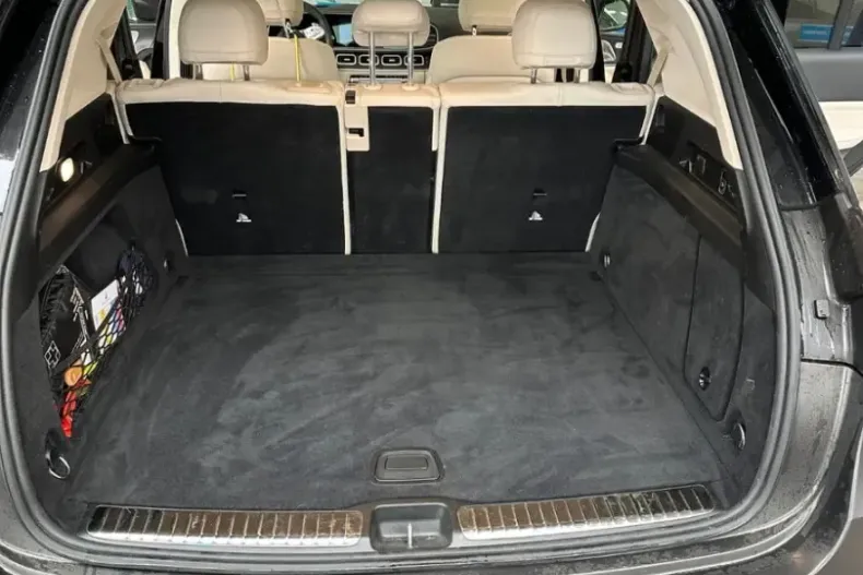 Mercedes-Benz GLE 63 AMG din 2022 cu 59.500 km - oferta MER143415 - foto 16